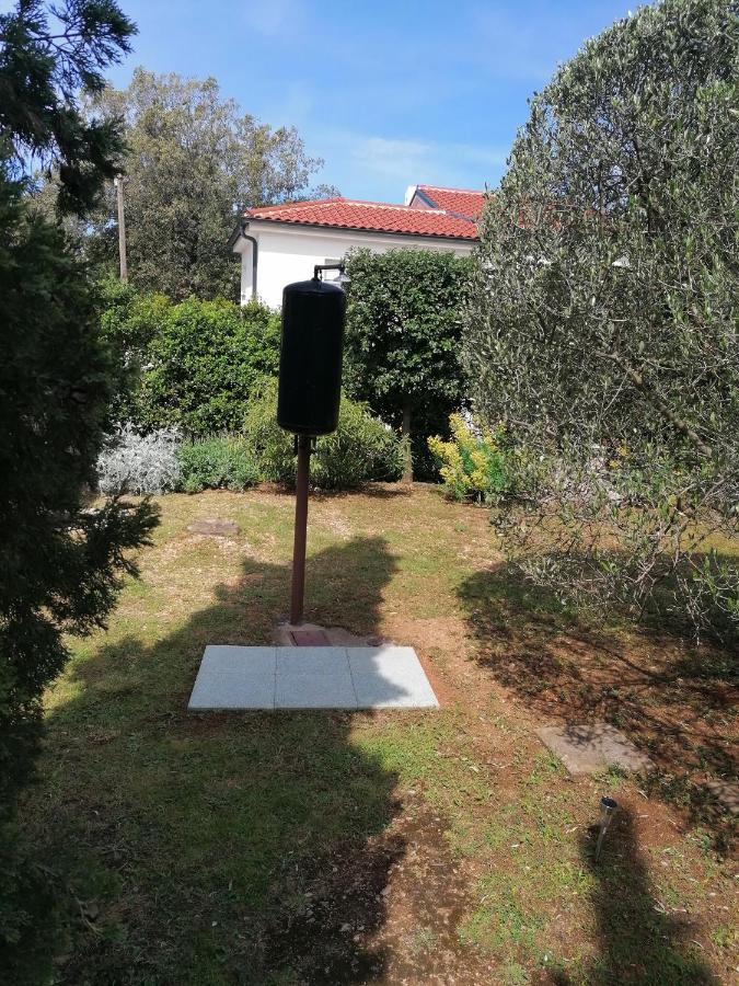 Guesthouse Butkovic Punat Esterno foto