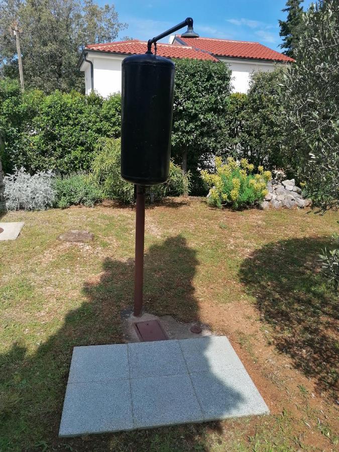 Guesthouse Butkovic Punat Esterno foto
